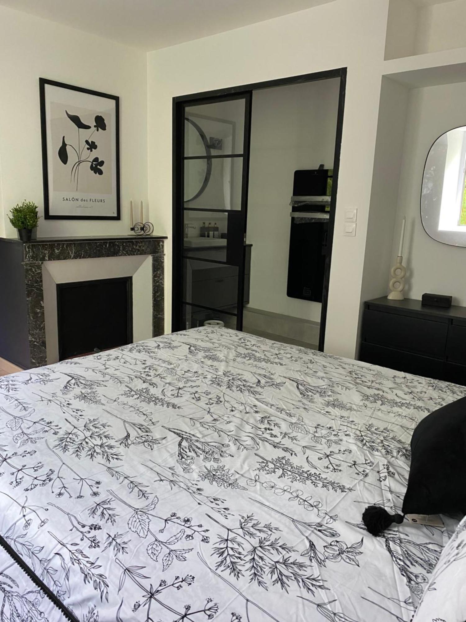 Apartament L'Atelier D'Arches Charleville-Mézières Zewnętrze zdjęcie